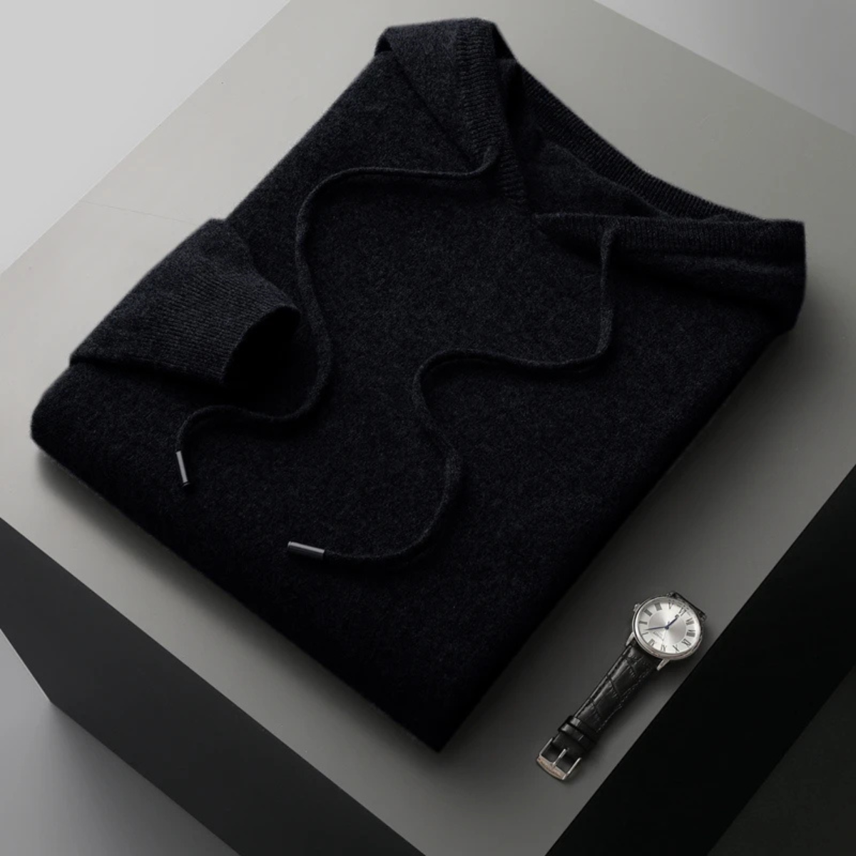 The Bronzewell Luxury Cashmere Sweater