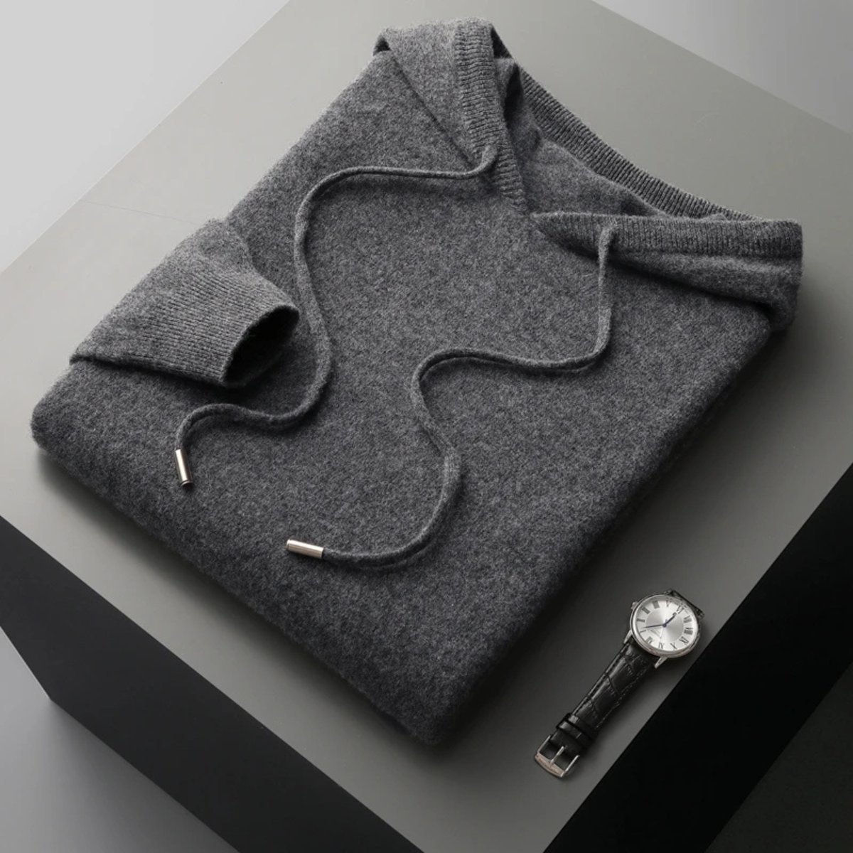 The Bronzewell Luxury Cashmere Sweater