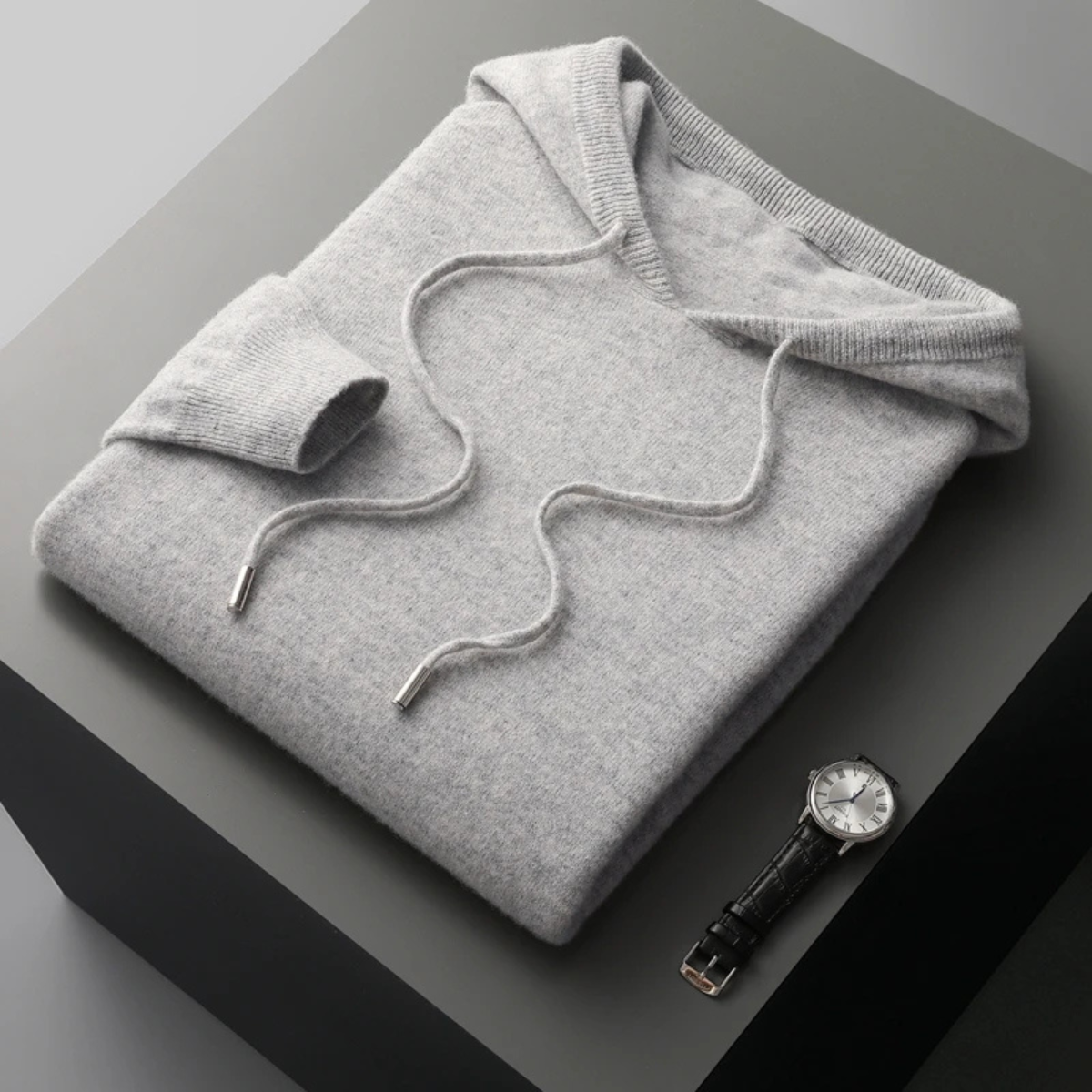 The Bronzewell Luxury Cashmere Sweater