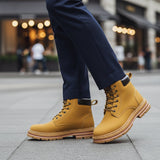 The Silverlake Men’s Cozy Fur Lined Insulated Snow Boots